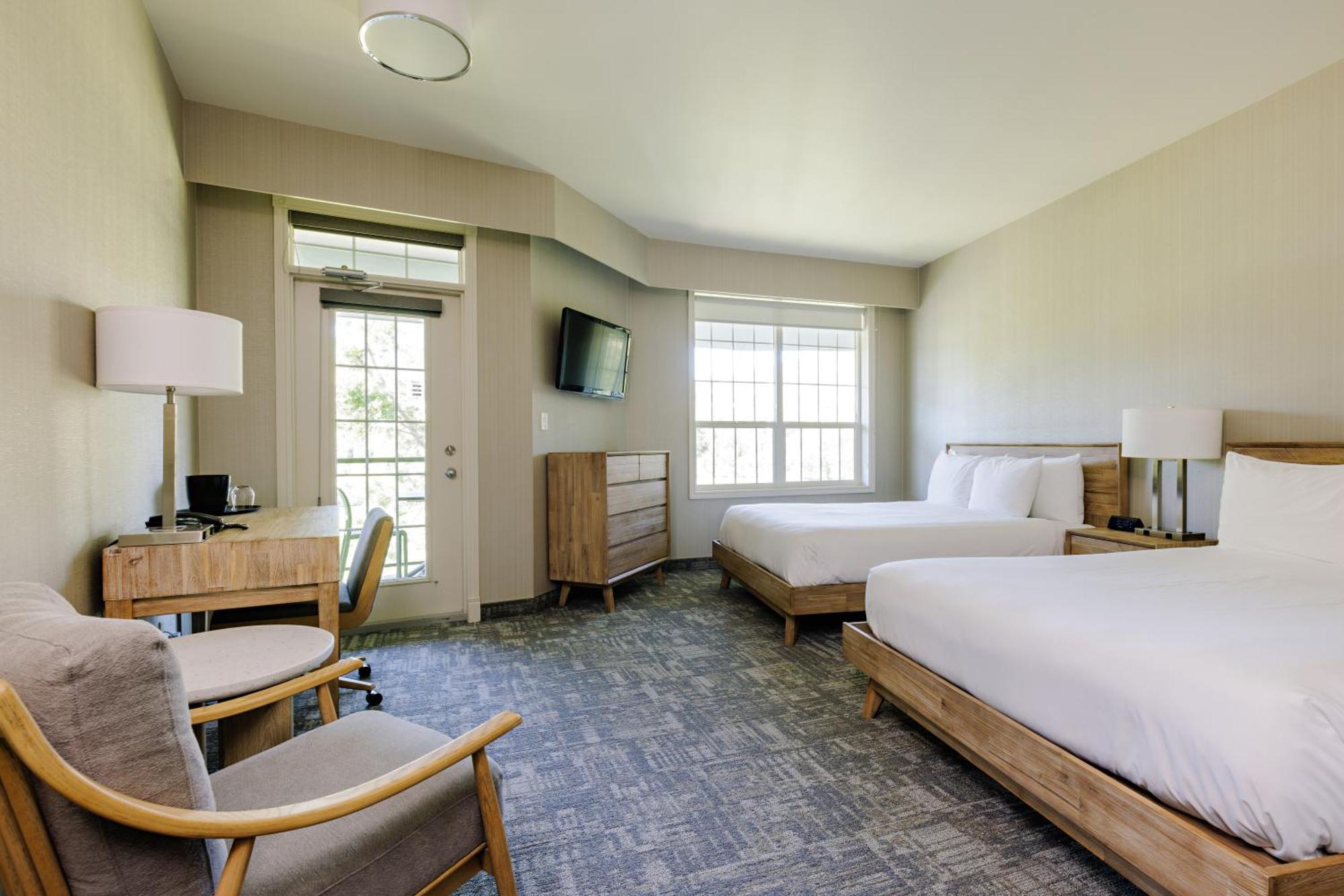 Balcomo, A Ramada By Wyndham Penticton Exterior photo